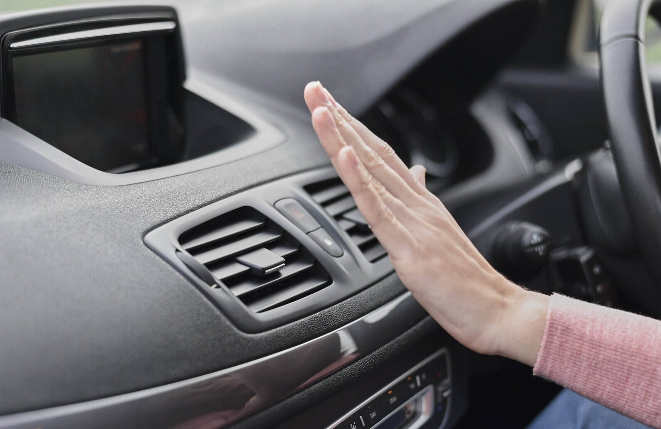 Rekomendasi Tempat Service AC Mobil
