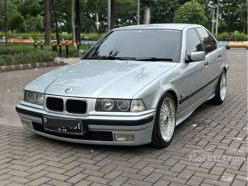 macam-macam mobil tua