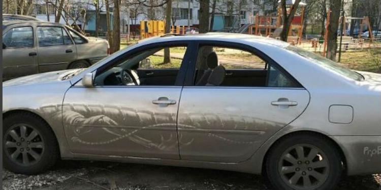 Barang Wajib Ada di Dalam Mobil